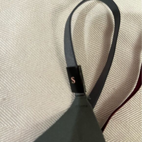 Victoria’s Secret bralette size Small, dark moss green and burgundy stretch lace - Picture 6 of 6